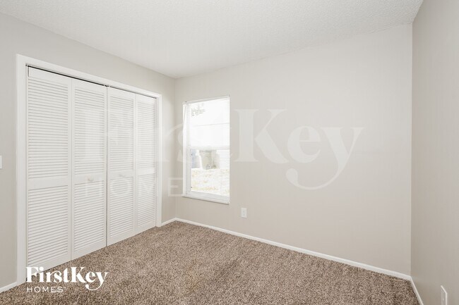 Building Photo - 2738 Springfield Dr