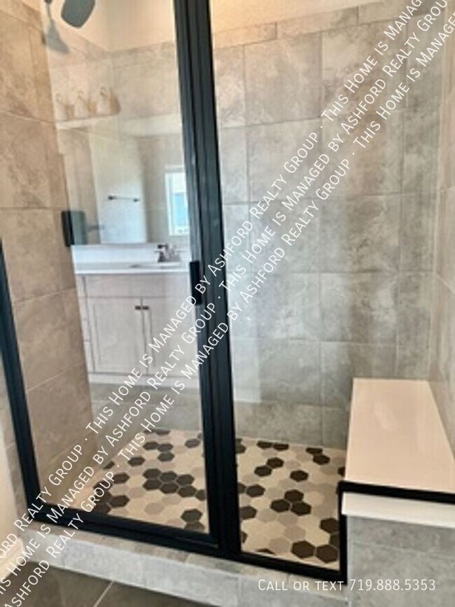 Building Photo - 8322 Graphite Dr