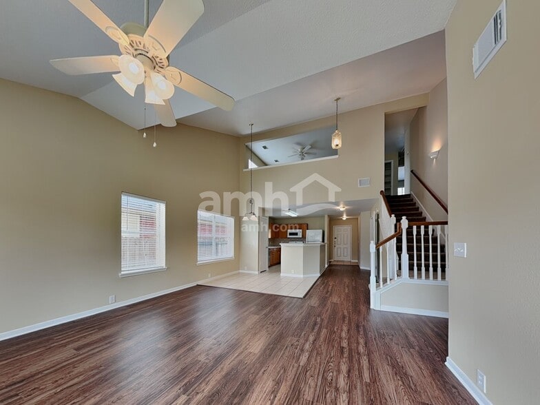 Building Photo - 651 Cypresswood Ter