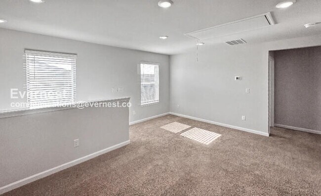 Building Photo - 8155 Huspa Ave