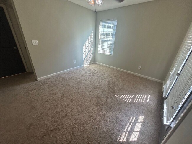 Building Photo - PRE-LEASING FOR AUGUST 2026!