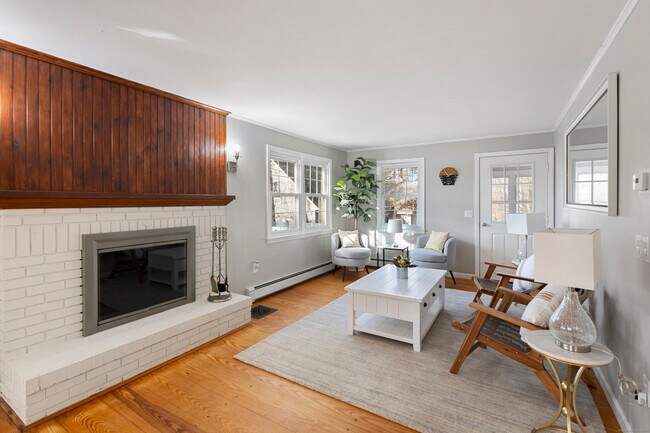 Building Photo - 60 Indian Spring Rd