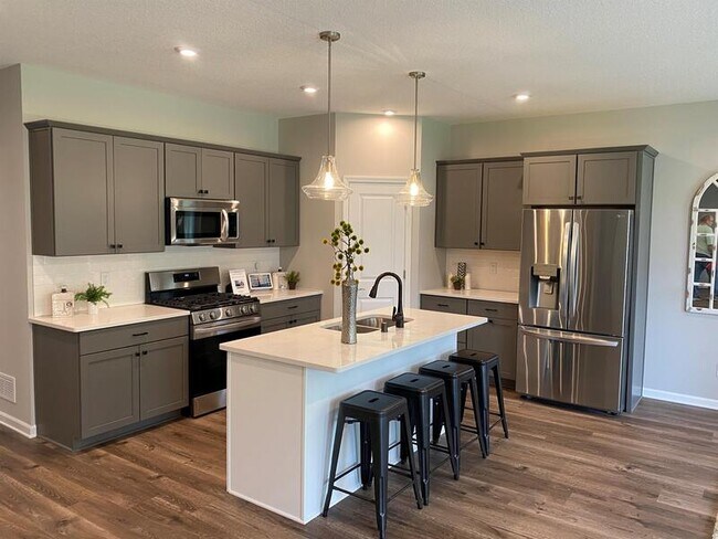 Building Photo - 1248 100th Ave NW