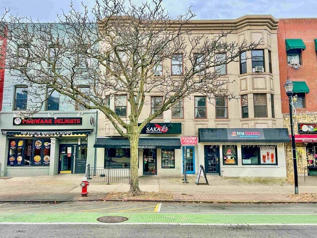 Building Photo - 618 Washington St