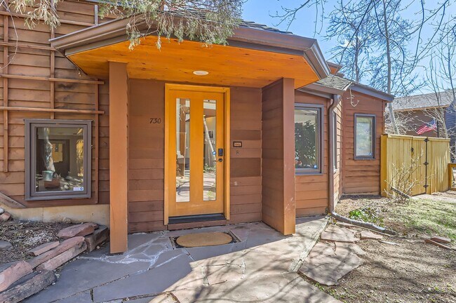 Building Photo - Peaceful 4 BDR Retreat in West Boulder