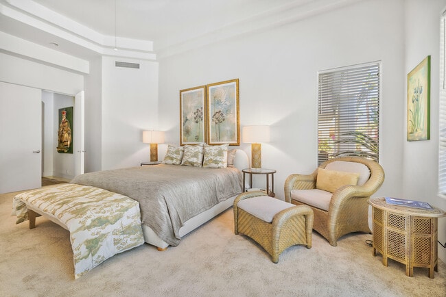 Building Photo - 4 Mesquite Ridge Ln