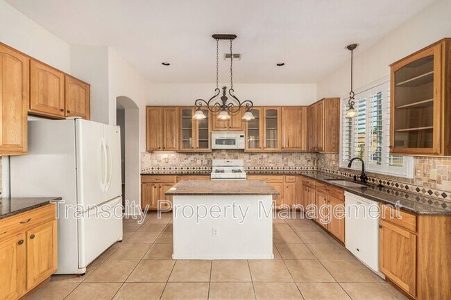 Building Photo - 6502 S Adobe Dr