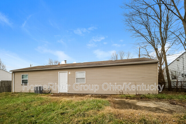 Building Photo - 3090 Deshler Dr