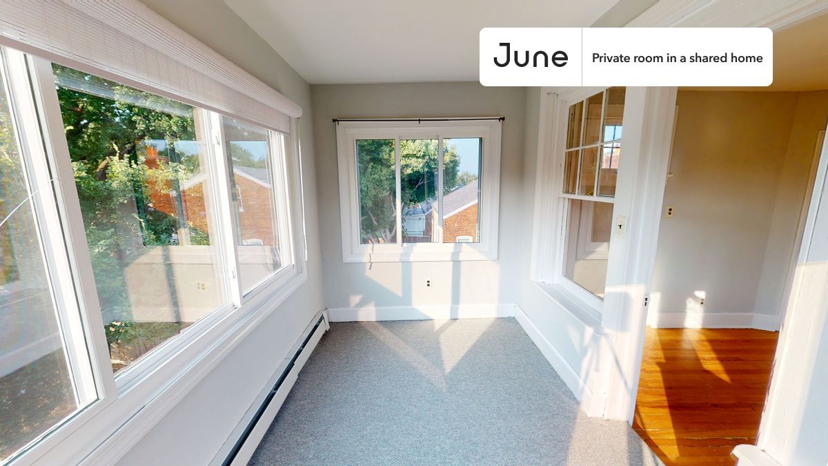 Building Photo - Room in Shared 6 bed/3 bath home in Brookland