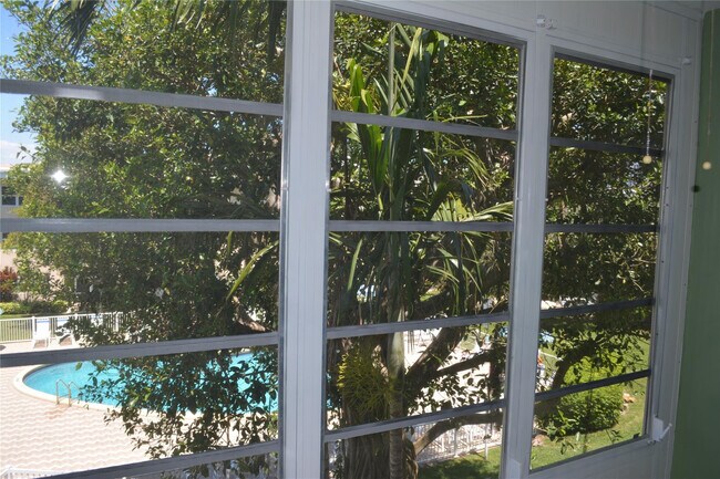 Building Photo - 1481 S Ocean Blvd