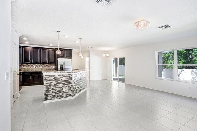 Building Photo - 6431 Bradford Hill Ct