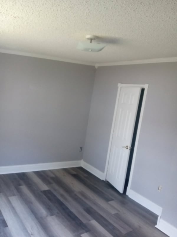 Building Photo - 881 Whaler Pl
