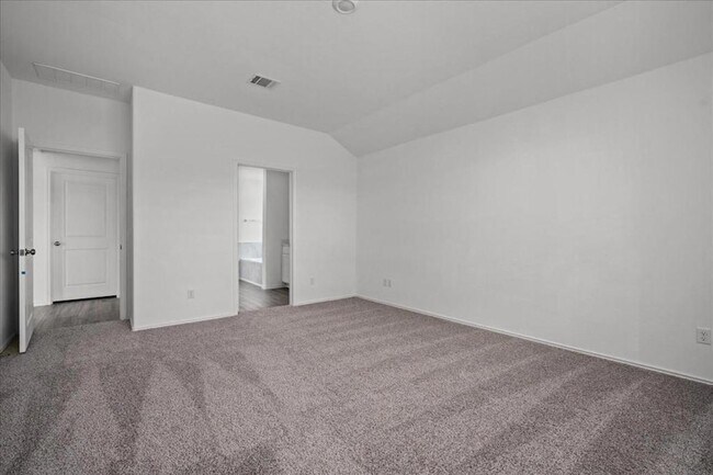 Building Photo - 329 Escondido Cir