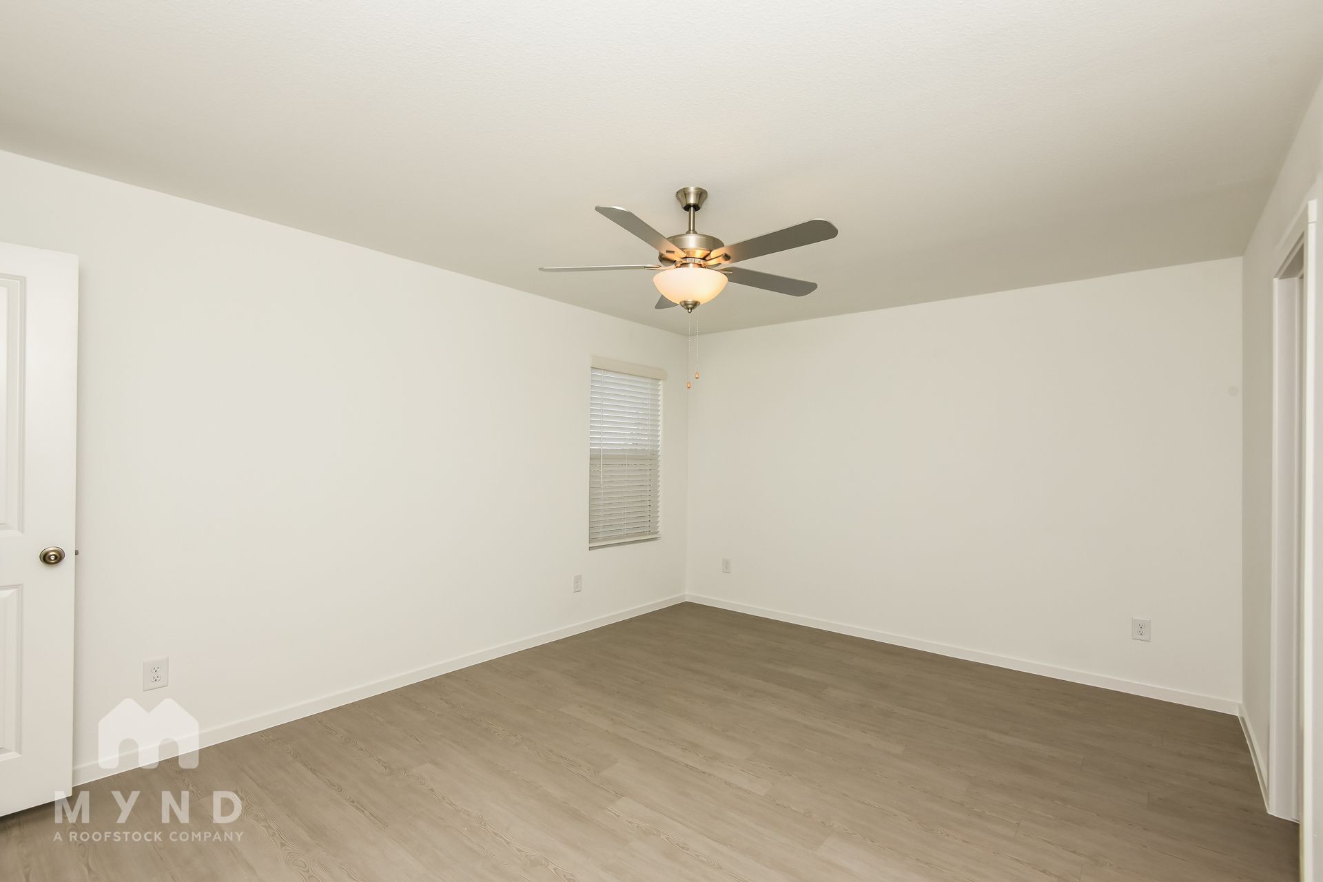 Building Photo - 2709 Ctr Crk Ln