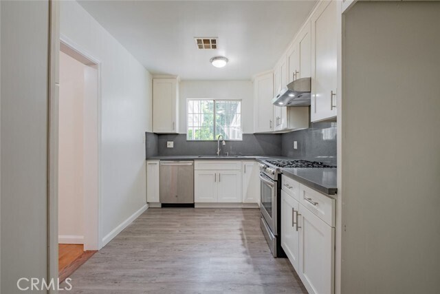 Building Photo - 16908 Los Alimos St