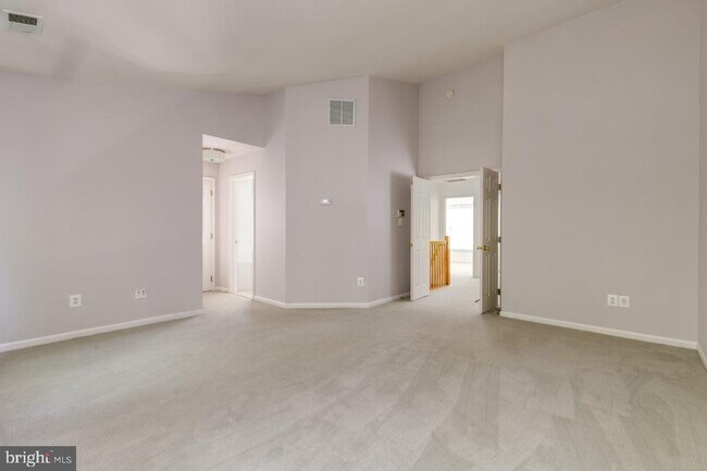 Building Photo - 11519 Waterhaven Ct