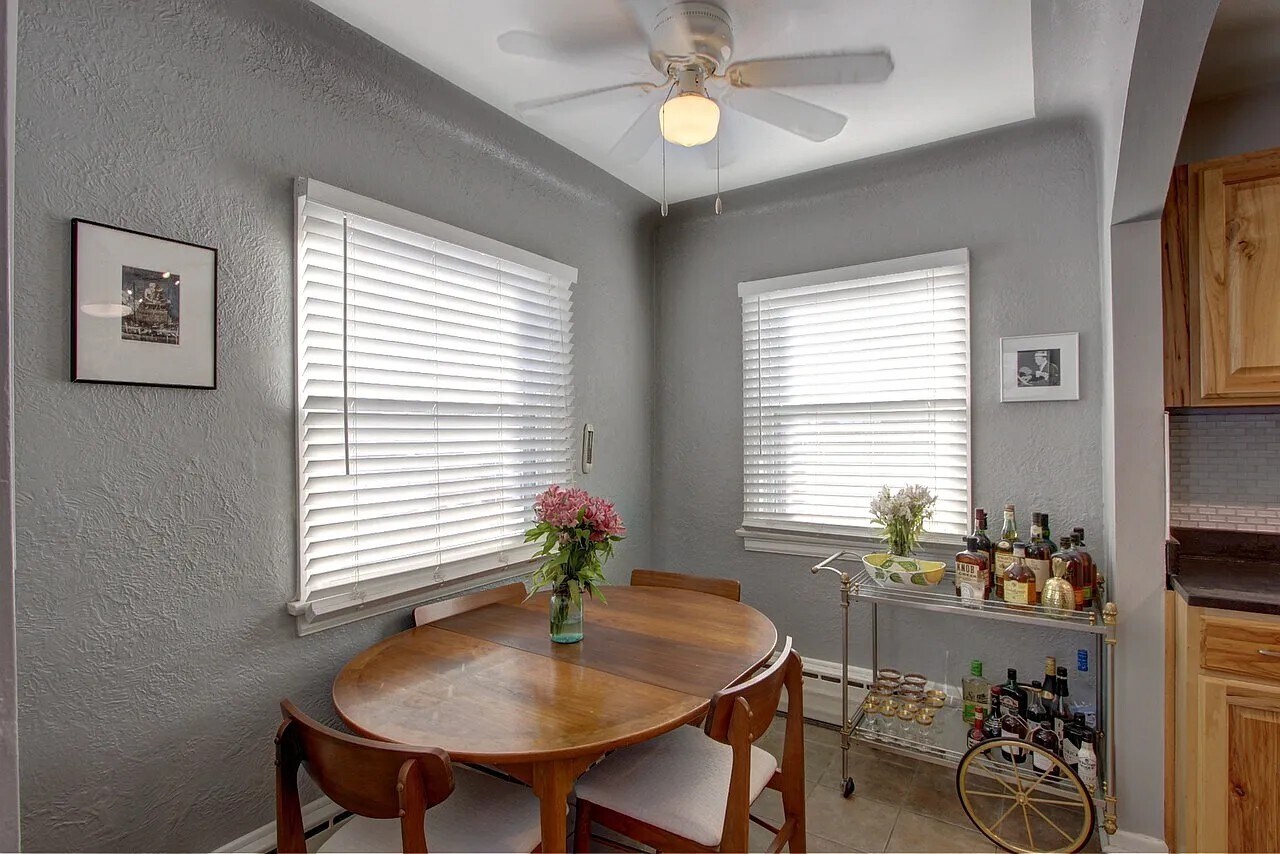 Building Photo - 4591 Wyandot St