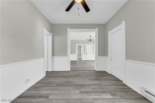 Building Photo - 3701 Chatham Ave