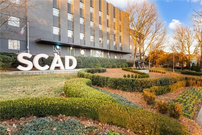 Building Photo - 71 17th St NE