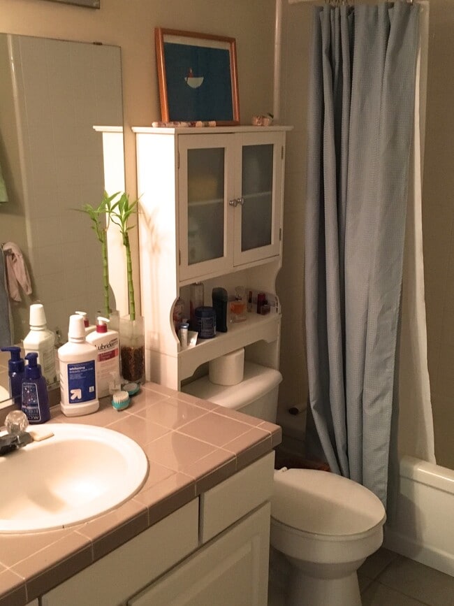 Bath - 2225 Buchtel Blvd S