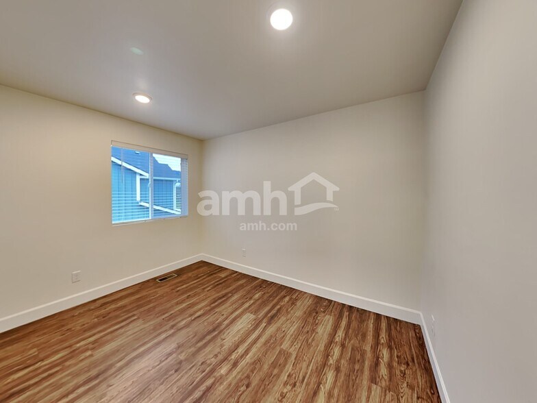 Building Photo - 30826 SE 418th St