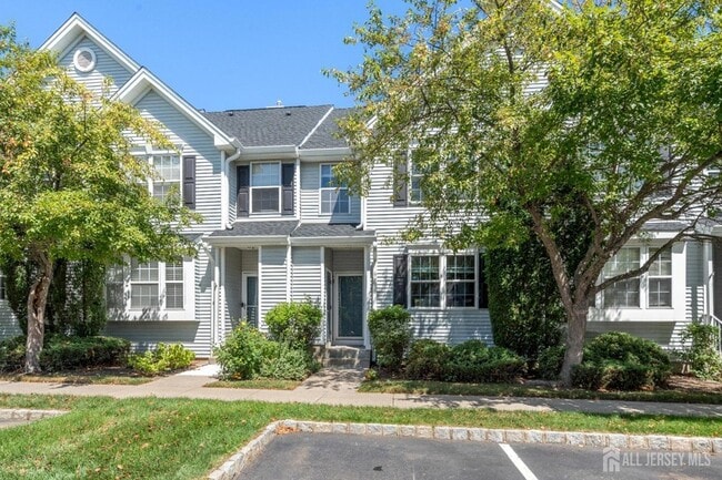 Building Photo - 1209 Blossom Cir