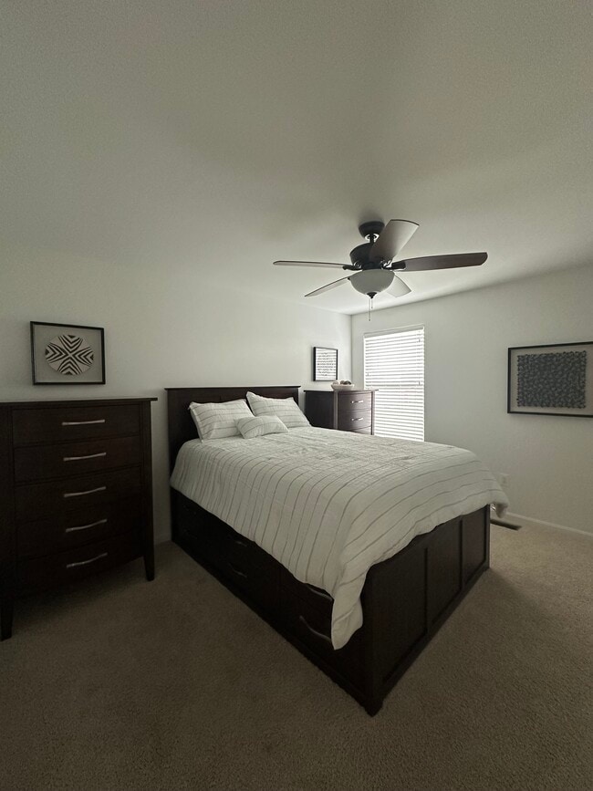 Building Photo - 18714 Lakelands Dr