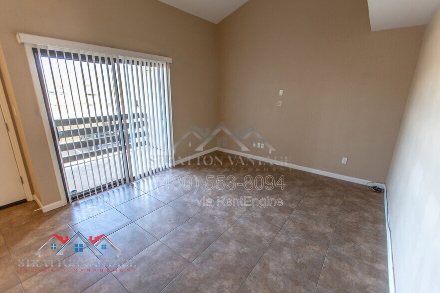 Building Photo - 1241 N 48th St