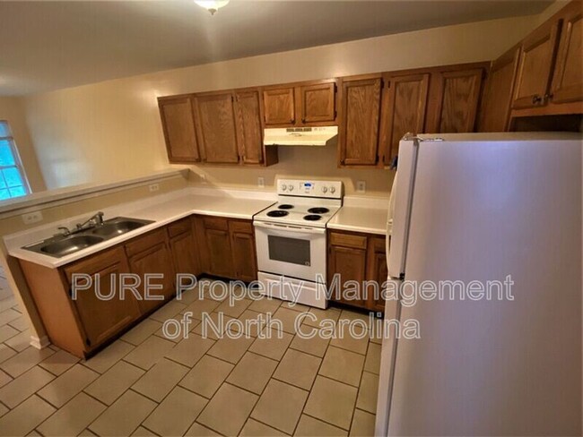 Building Photo - 2507 Pinnix St