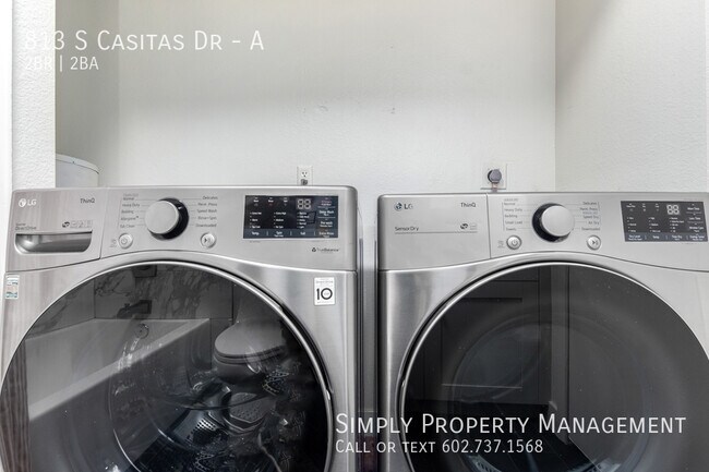 Building Photo - 813 S Casitas Dr