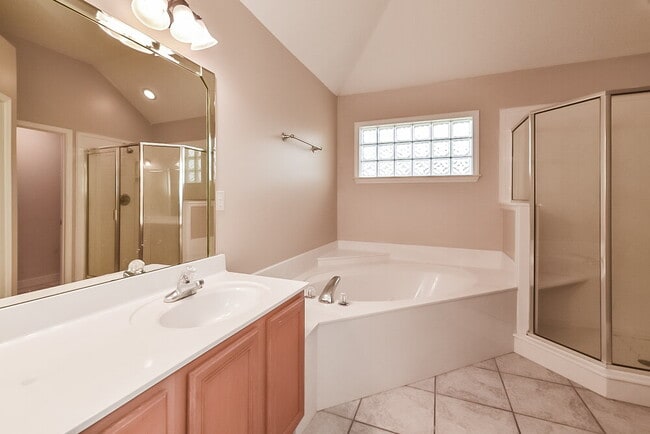 Building Photo - 6376 Raner Creek Dr