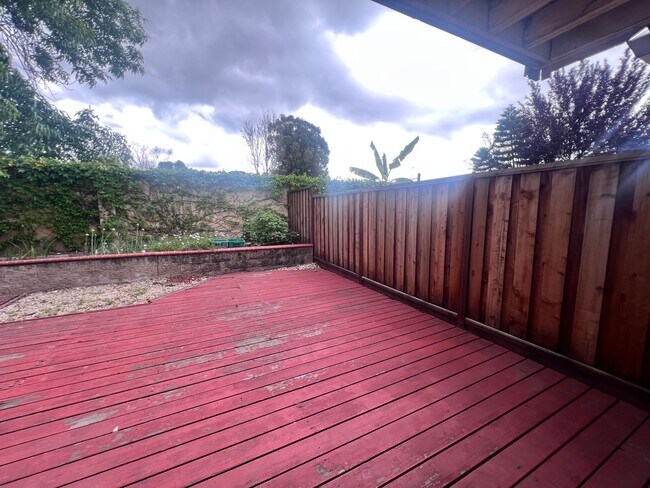 Building Photo - Two Story 3 Bed/Bath Single Family Home In Milpitas, Ca. For Rent!!! $500 OFF FRIST MONTHS RENT!