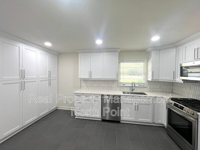 Building Photo - 1314 Nalley Cir