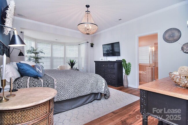 Building Photo - 1116 Sarandon Dr