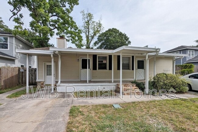 Building Photo - 4553 Astral St