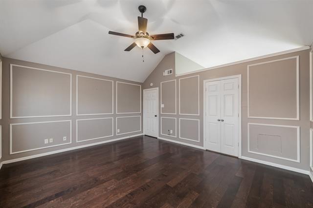 Building Photo - 2401 Hedgeapple Dr