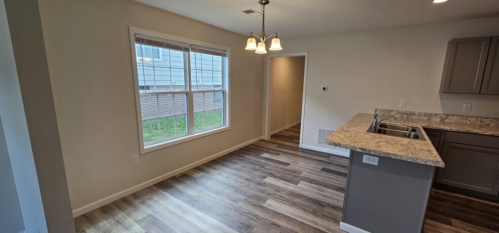 Building Photo - 8022 Wilburn Way
