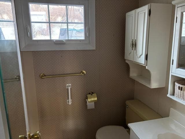 Building Photo - 122 E 25th Ave