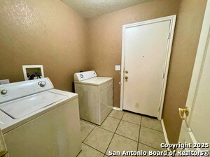 Building Photo - 6015 Plumbago Pl