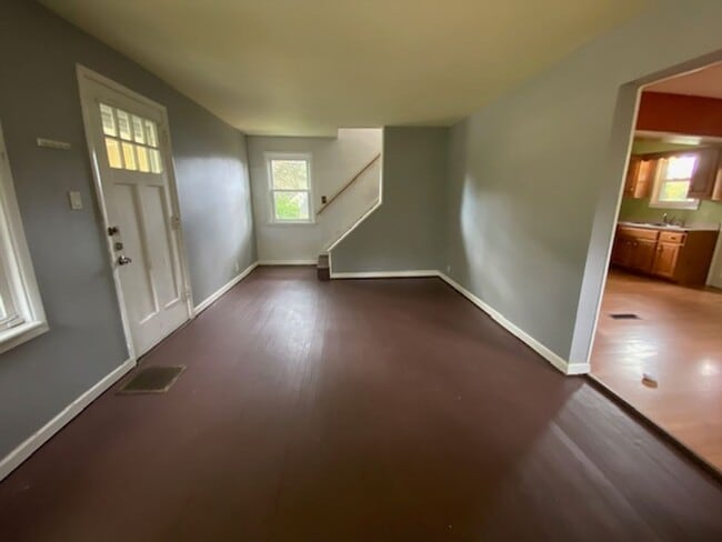 Building Photo - Fenced Yard + Porch in Goodyear Heights—3B...