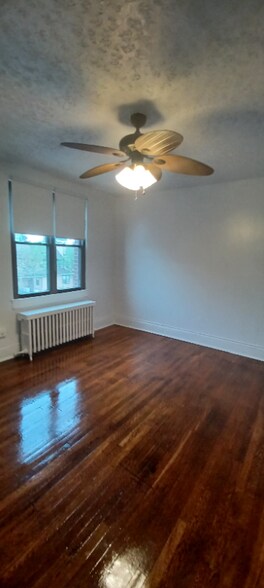 Building Photo - 2225 Kearny St