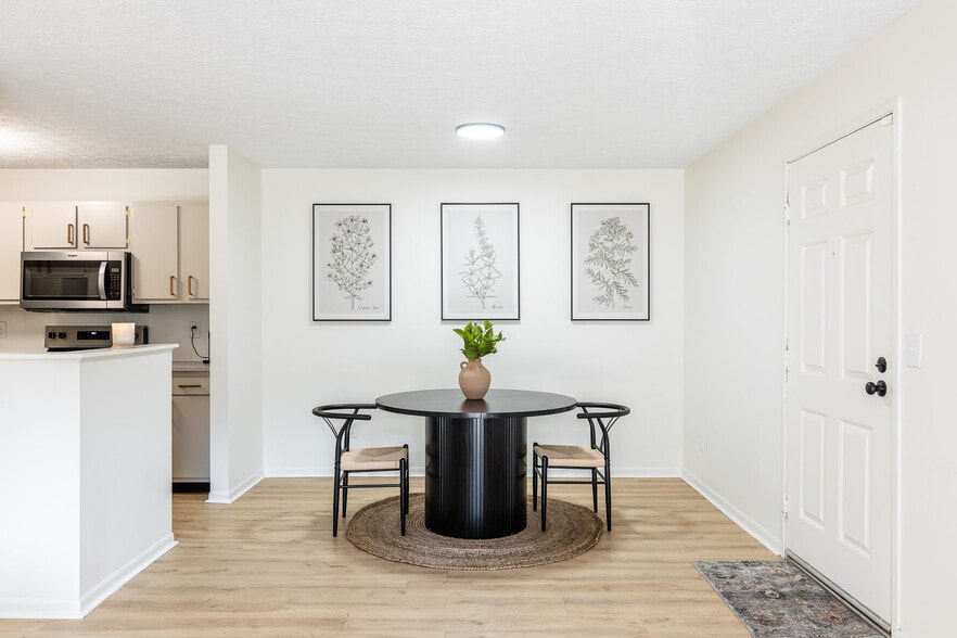 Primary Photo - Northwoods Reserve