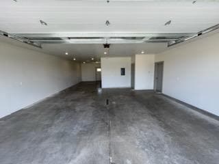 Building Photo - 3941 Swan Rd