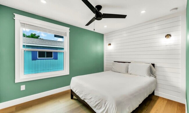 Building Photo - 2411 Avenue C