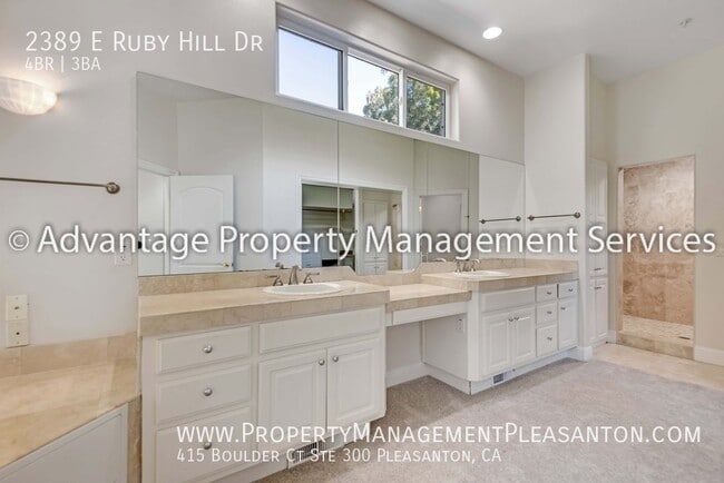 Building Photo - 2389 E Ruby Hill Dr