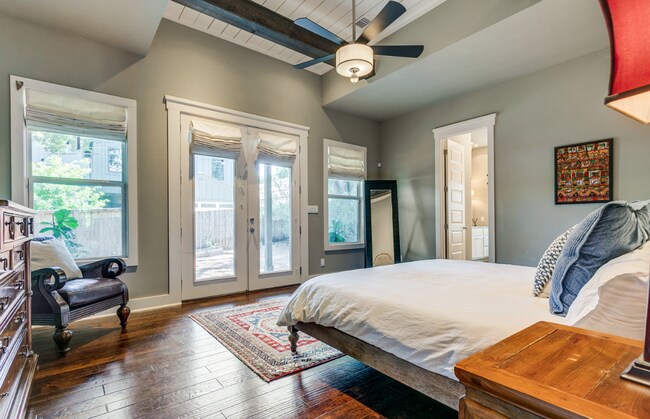 Building Photo - LUXURY ALAMO HEIGHTS 4-BEDROOM BY DABNEY HOMES