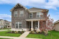 Building Photo - 10013 Adams Ln