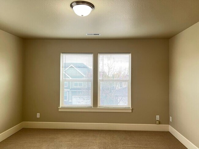 Building Photo - 2710 Eagles Eye Ave NW
