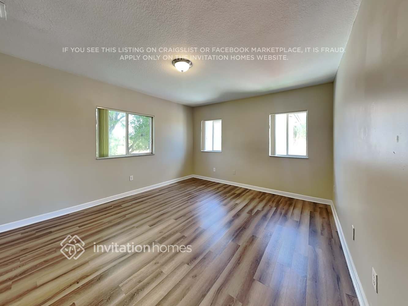 Building Photo - 13524 SW 124th Avenue Rd