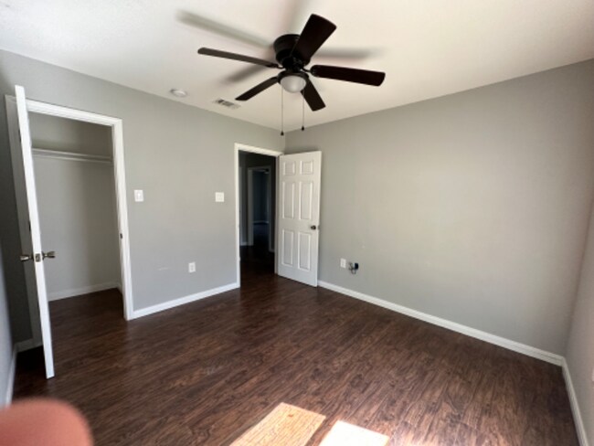 Building Photo - 3017 FM 2280